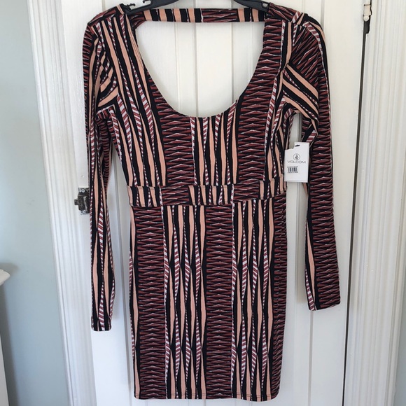 Volcom Dresses & Skirts - Volcom Low back dress
